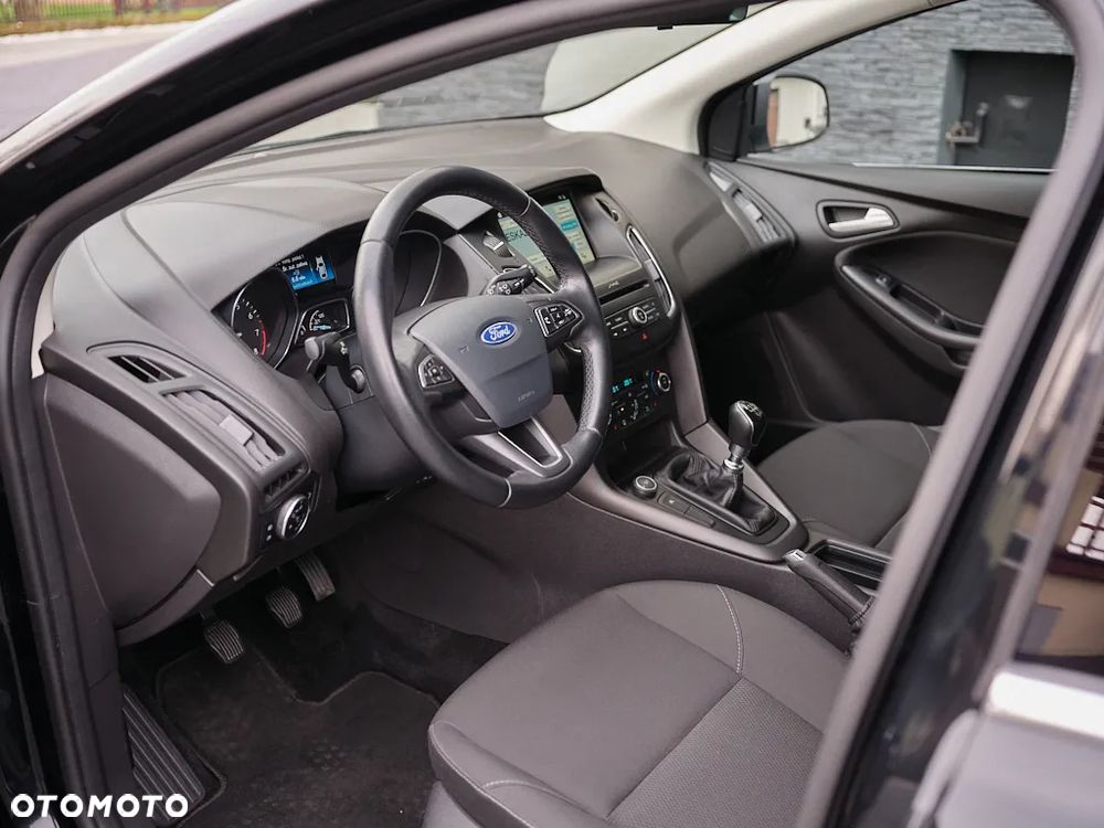 Ford Focus 1.5 EcoBoost Trend ASS - 18