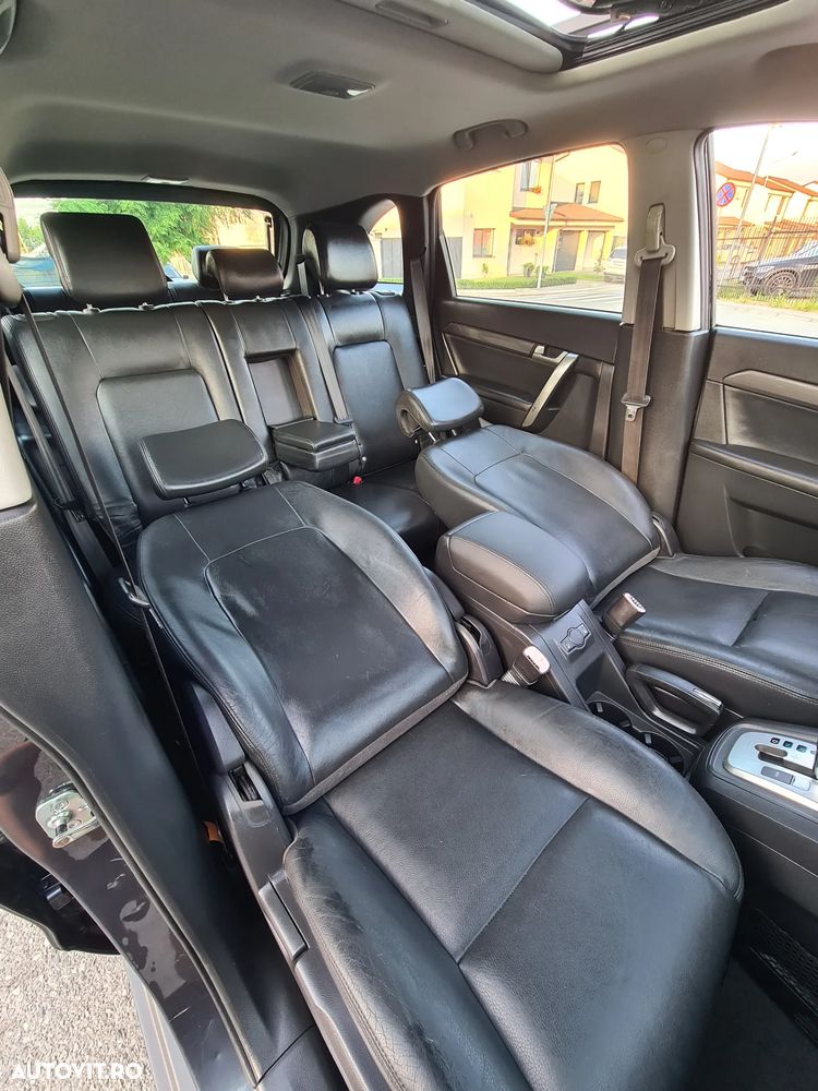 Chevrolet Captiva 2.0 4WD 7 Sitzer Automatik LT - 10