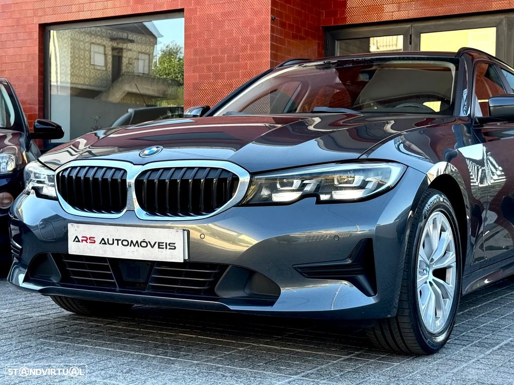 BMW 320 d Auto - 2