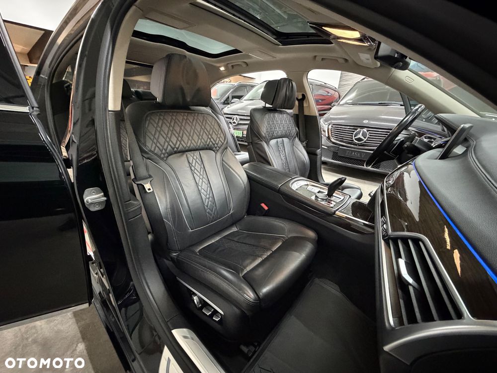 BMW Seria 7 740Li - 22
