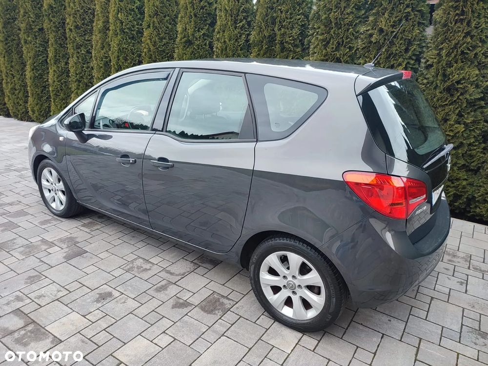 Opel Meriva 1.6 CDTI Essentia S&S - 4