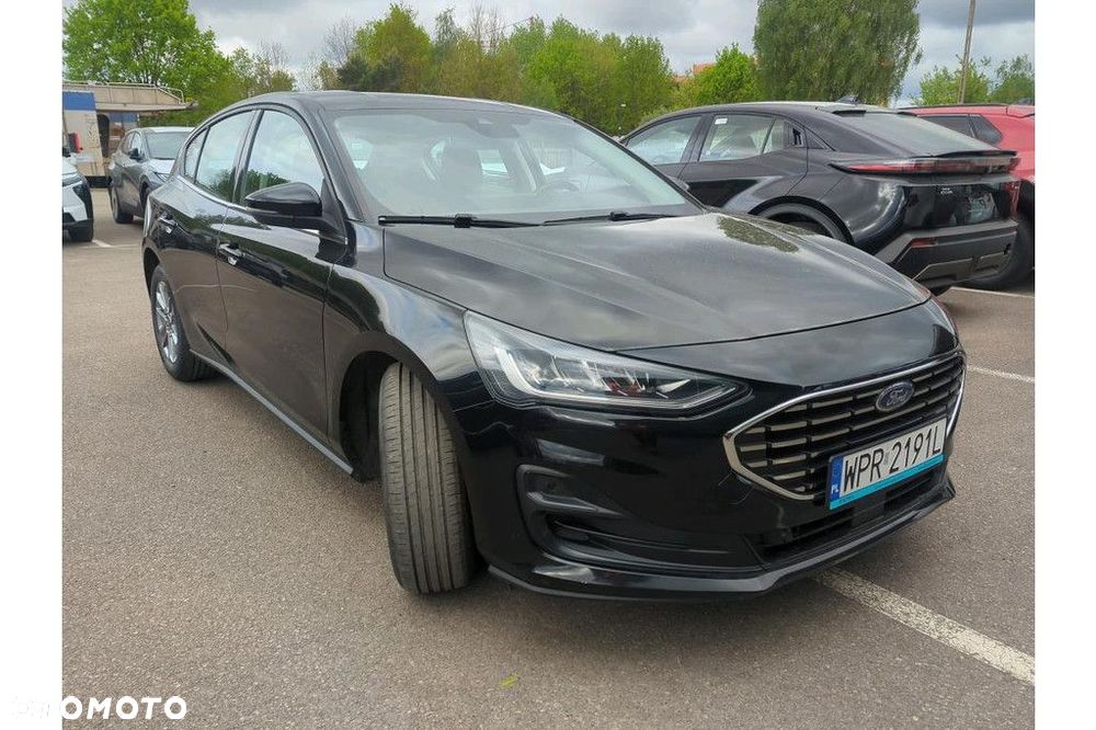 Ford Focus 1.0 EcoBoost Titanium - 4