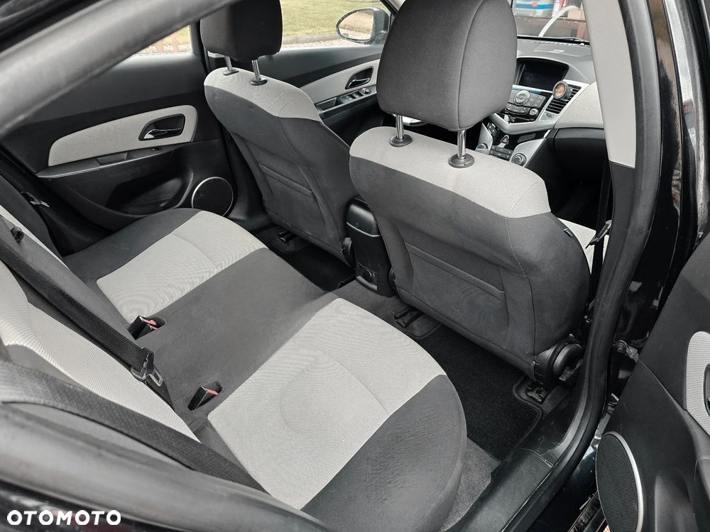 Chevrolet Cruze 2.0 D LT - 14