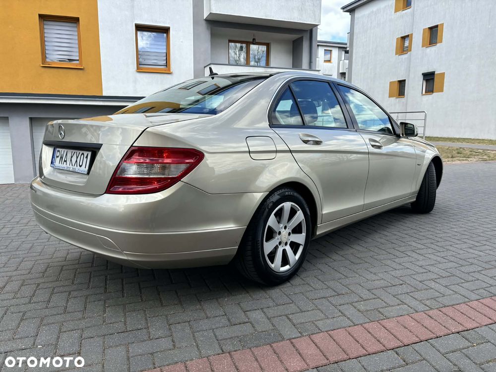 Mercedes-Benz Klasa C 200 CDI Classic - 2