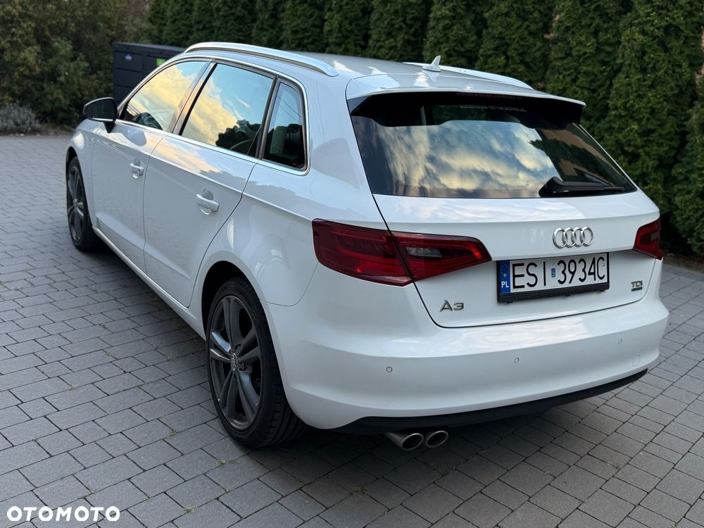 Audi A3 Sportback 2.0 TDI (clean diesel) quattro Ambition - 4