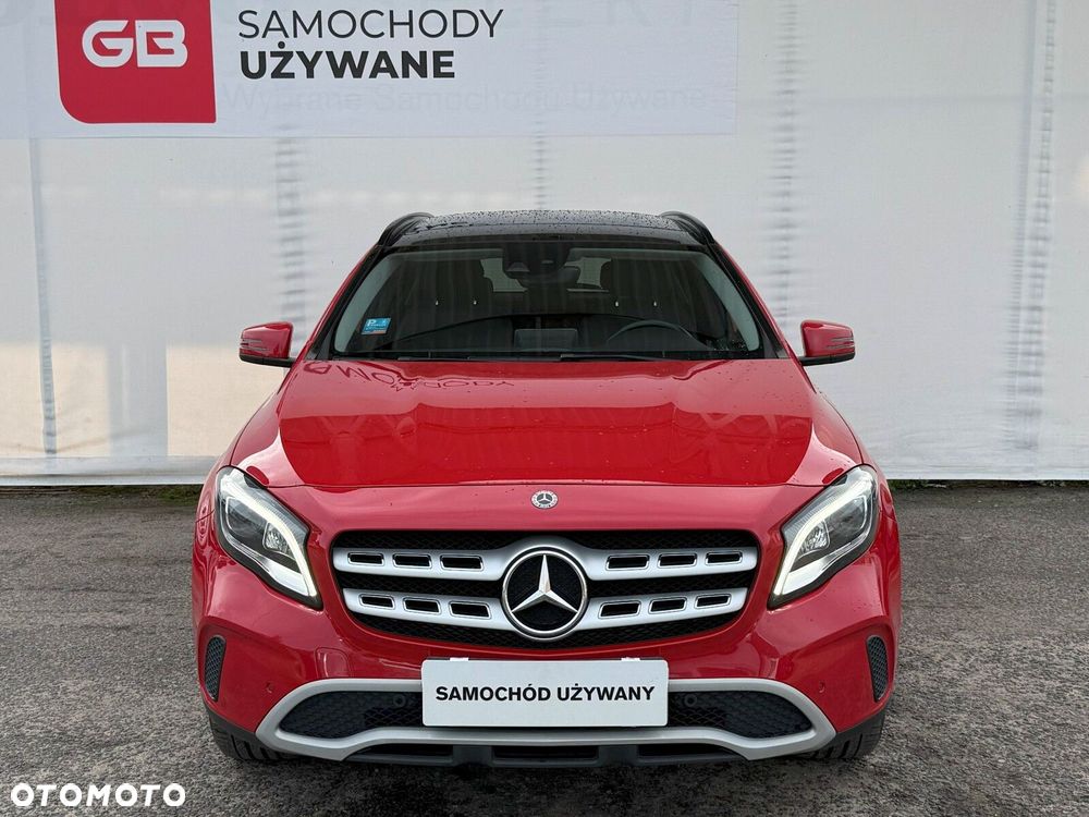 Mercedes-Benz GLA 200 7G-DCT Style - 3