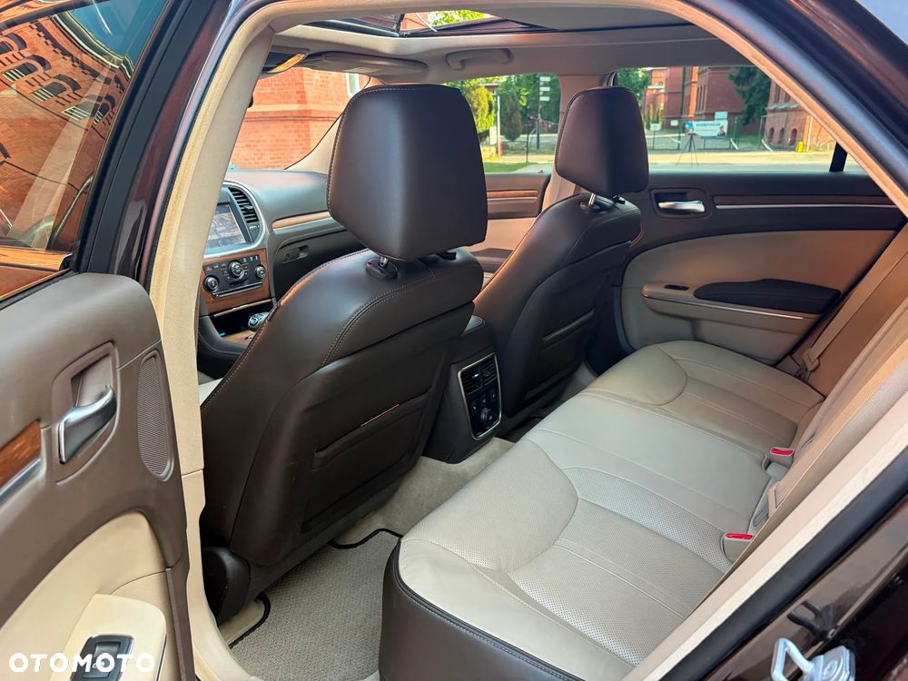 Lancia Thema 3.6 V6 VVT 24V Automatik Executive - 8