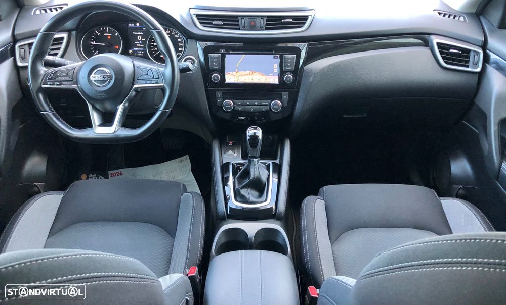 Nissan Qashqai 1.5 dCi N-Connecta DCT - 24