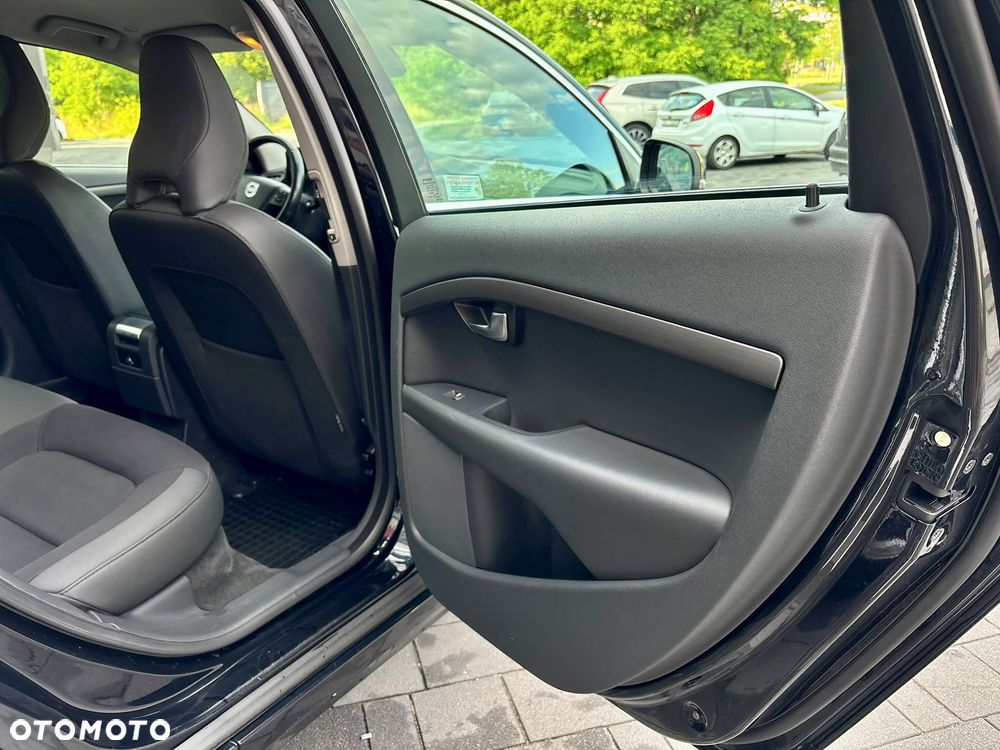 Volvo V70 D4 Drive-E Dynamic Momentum - 26