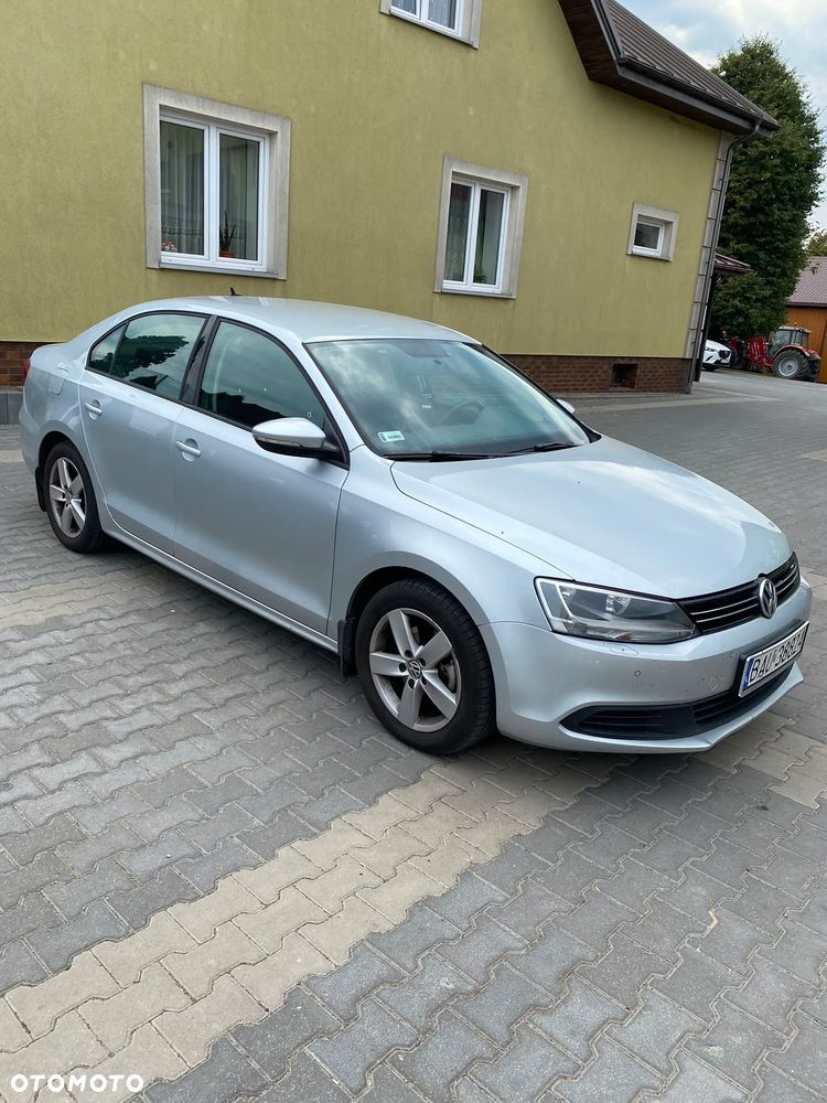 Volkswagen Jetta 1.4 TSI Comfortline - 3