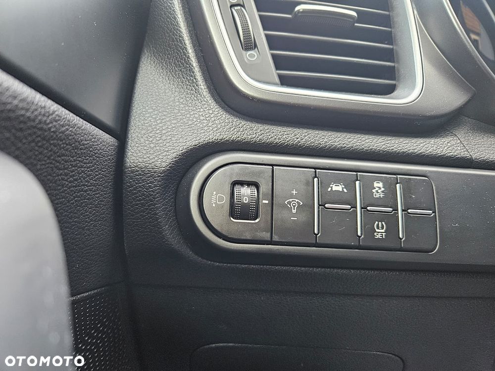 Kia Ceed 1.0 T-GDI M - 16