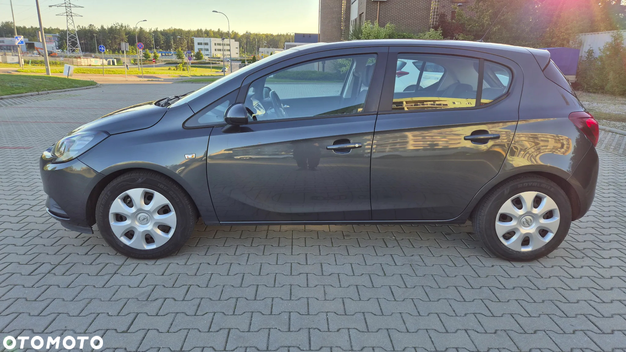 Opel Corsa 1.4 Enjoy - 4