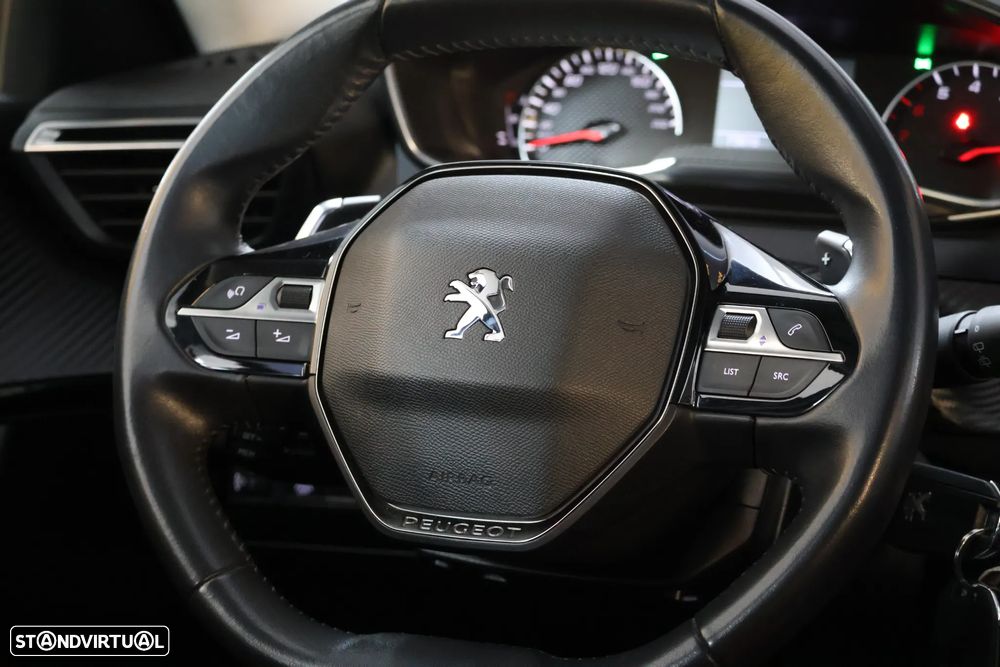Peugeot 2008 - 10