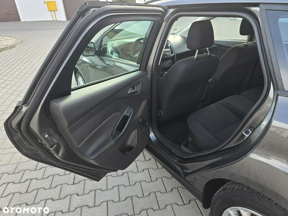 Ford Focus - 18