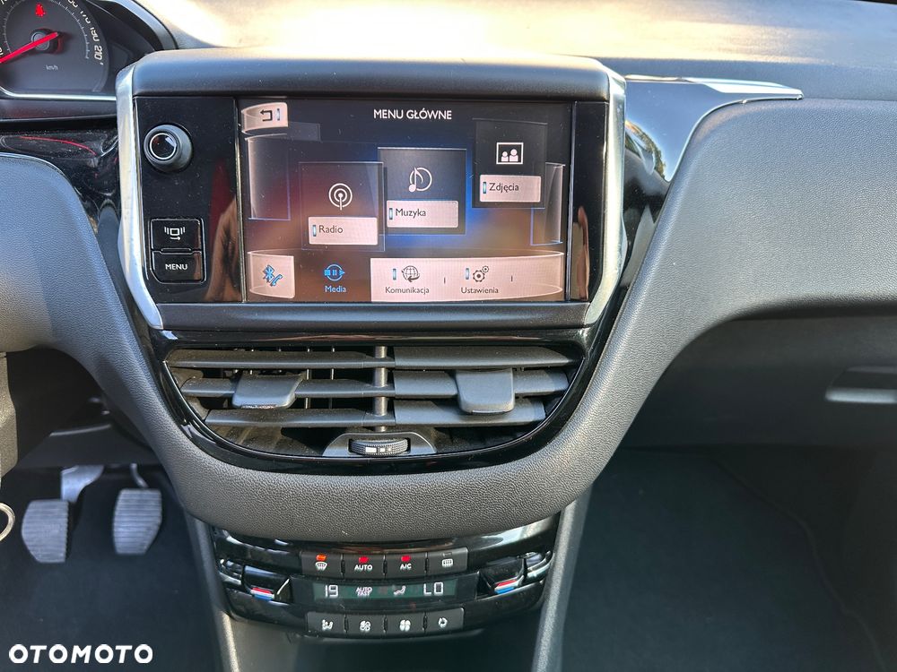 Peugeot 208 1.4 VTi Active - 5