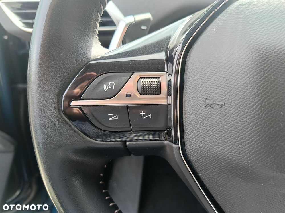 Peugeot 3008 1.5 BlueHDi Active Pack S&S EAT8 - 13