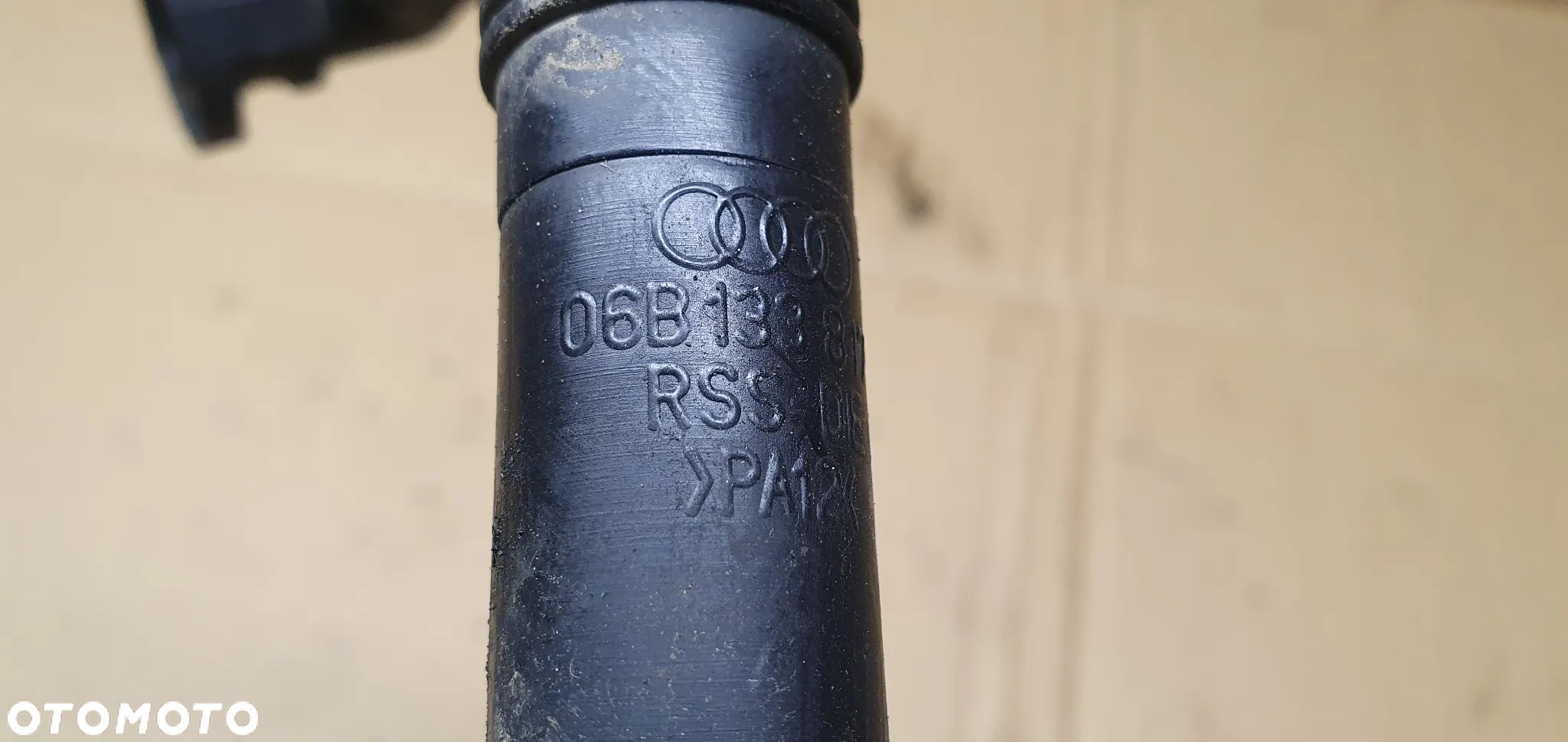 Rurka wąż przewód odmy Audi A4 B6 1.8T 06B133817S - 5