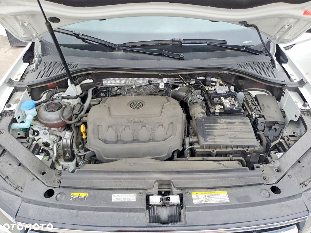 Volkswagen Tiguan - 13