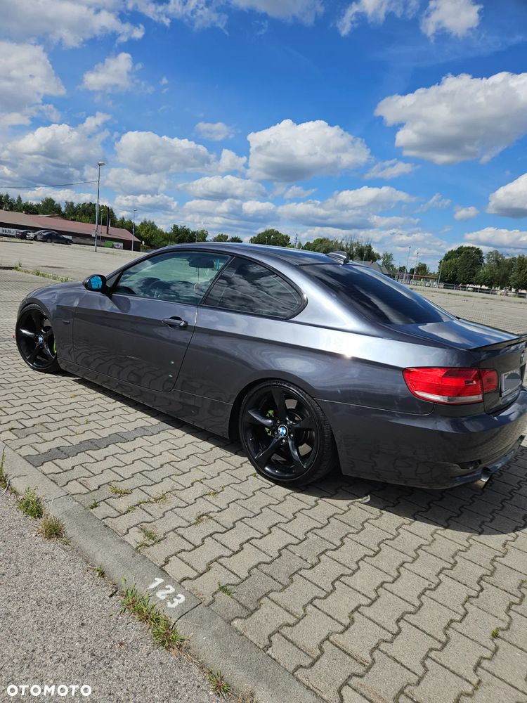 BMW Seria 3 335d - 8