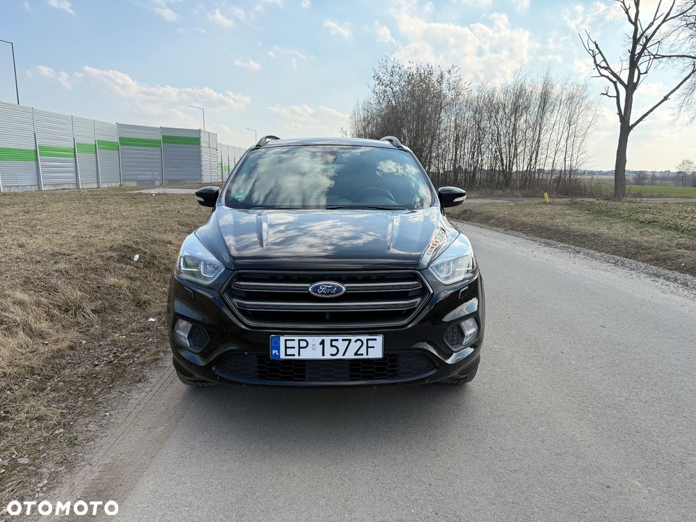 Ford Kuga 1.5 EcoBoost 2x4 ST-Line - 2