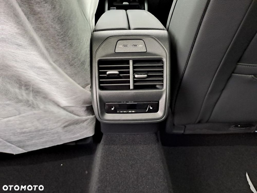 Skoda Superb 2.0 TSI 4x4 L&K DSG - 8