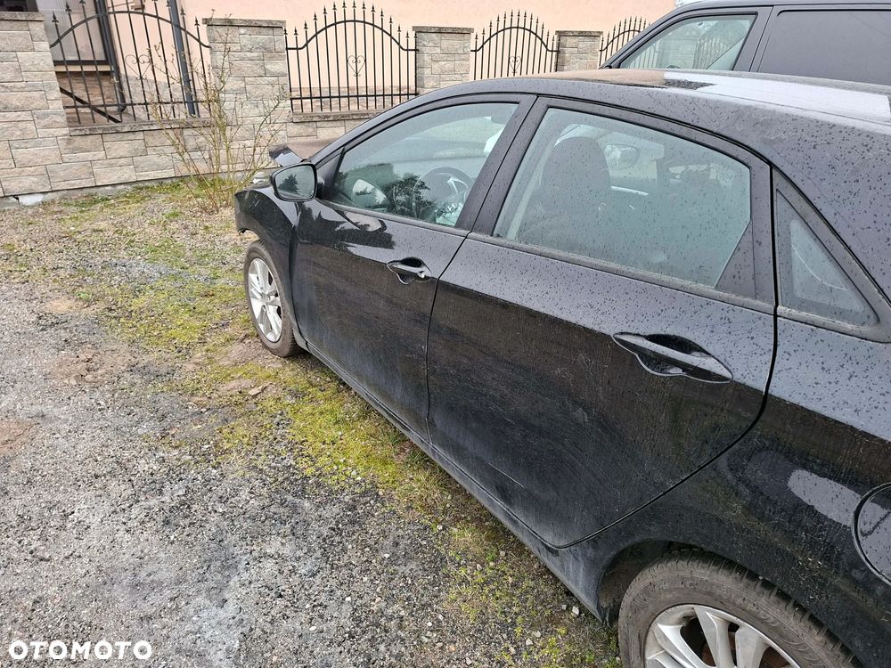 Hyundai i30 1.6 CRDi Classic + - 3