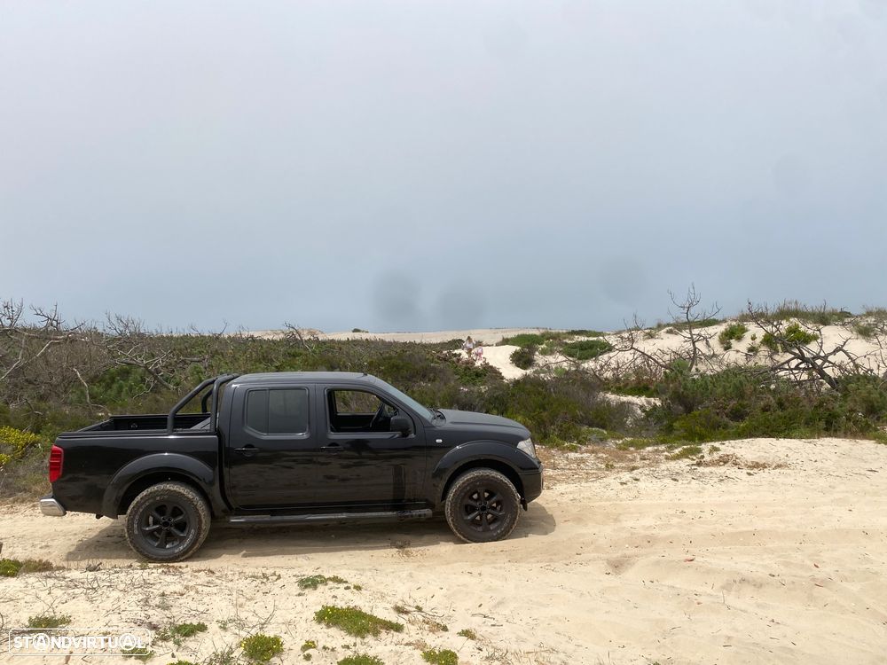 Nissan Navara - 2
