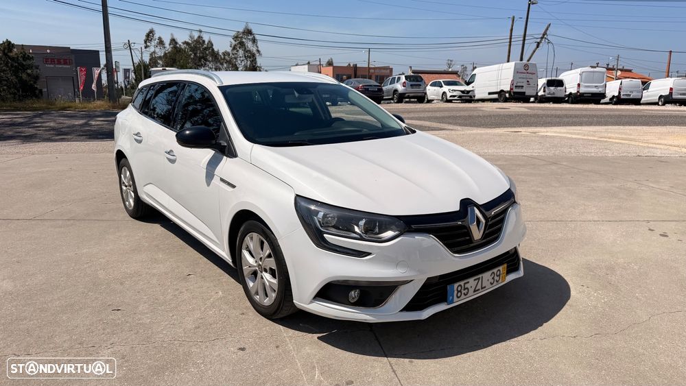 Renault Mégane Sport Tourer 1.5 Blue dCi Limited - 3