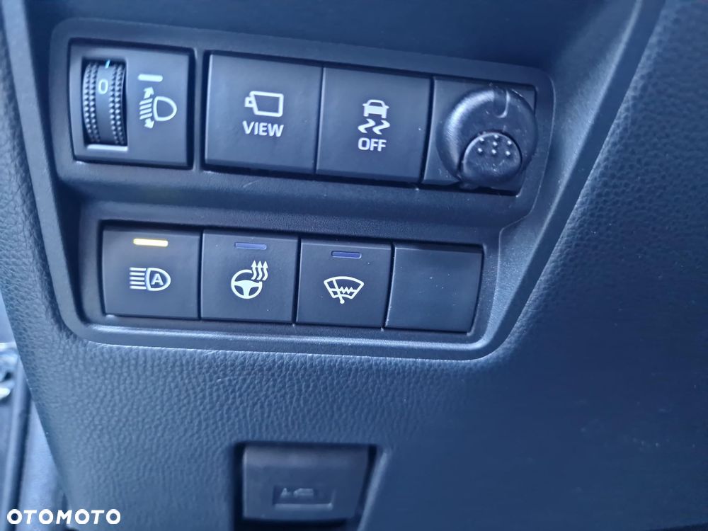 Toyota Yaris Cross Hybrid 1.5 Executive - 19