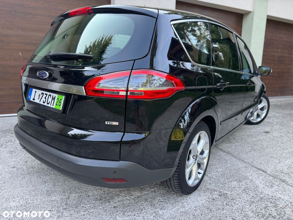 Ford S-Max 2.0 TDCi DPF Titanium - 13