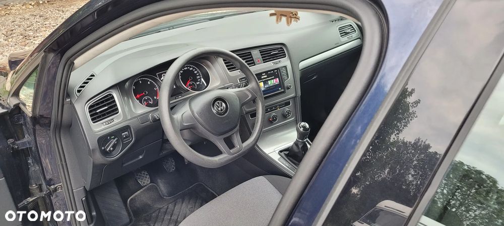 Volkswagen Golf 1.6 TDI BlueMotion Technology Trendline - 11