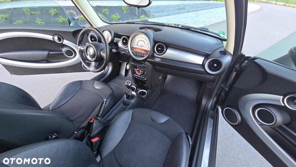 MINI Cooper - 8