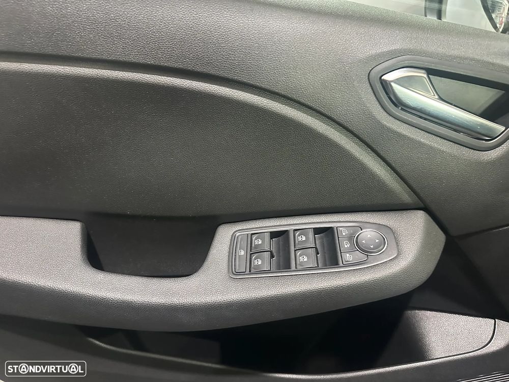 Renault Clio 1.0 TCe Evolution Bi-Fuel - 10