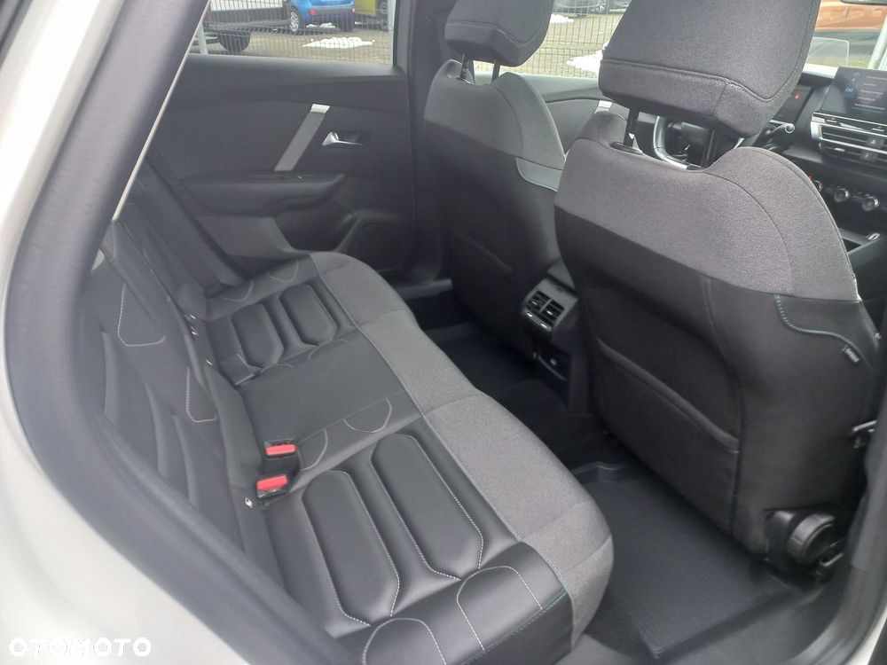 Citroën C4 1.2 PureTech Shine S&S EAT8 - 19