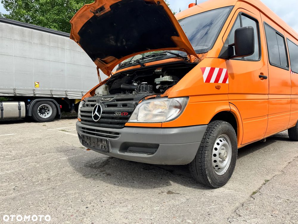 Mercedes-Benz Sprinter - 27