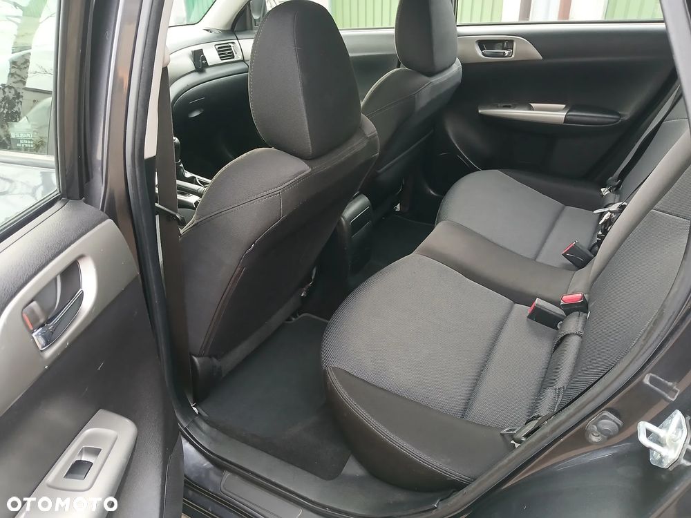 Subaru Impreza 2.0R Active - 6