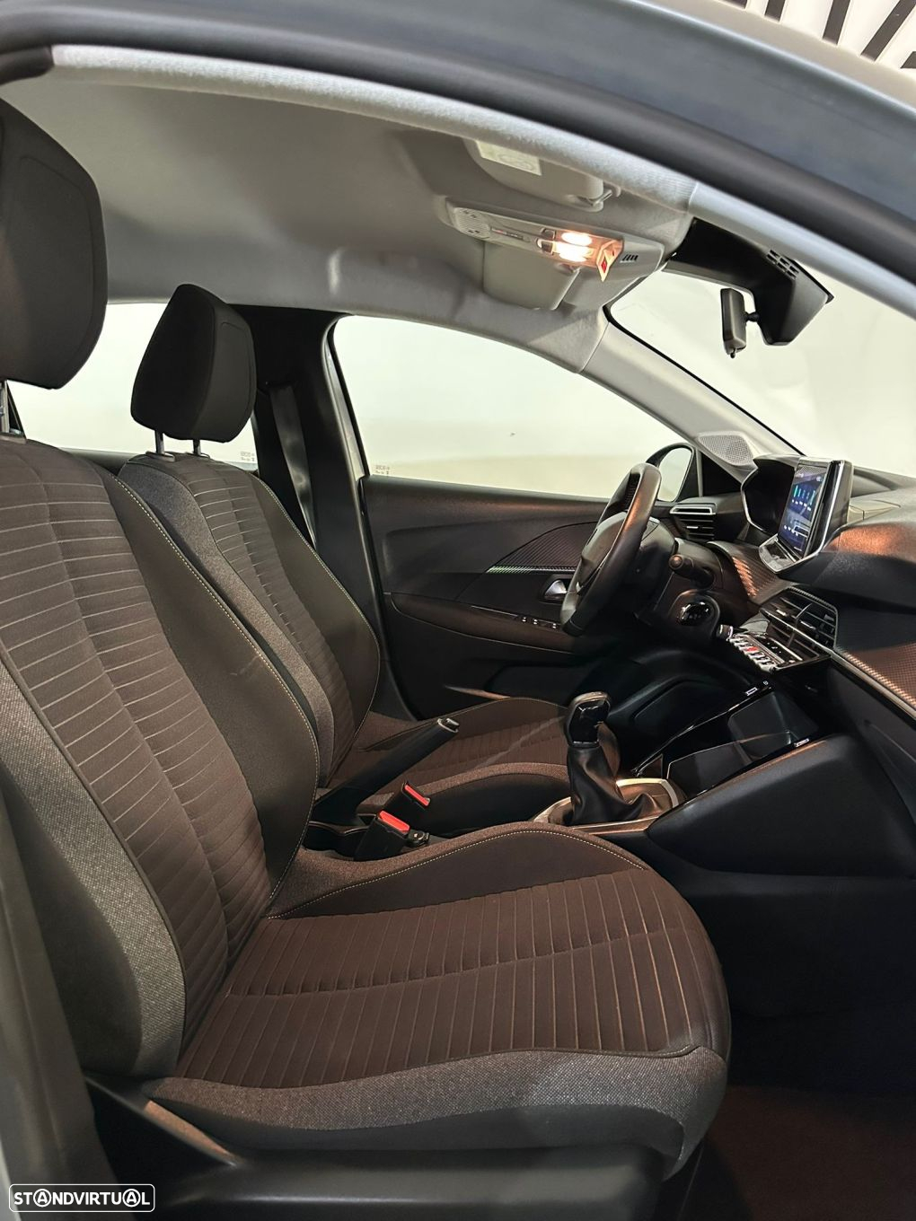 Peugeot 208 1.2 PureTech Active Pack - 16