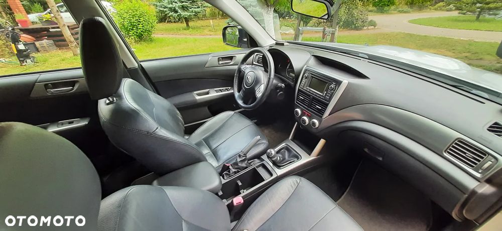 Subaru Forester - 10