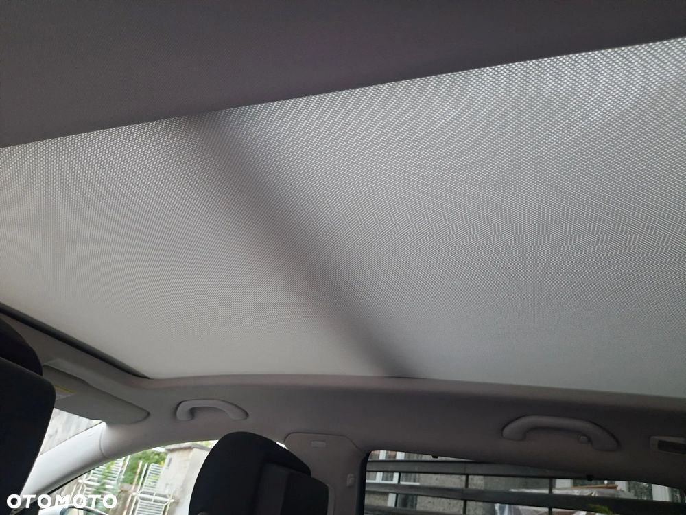 Volkswagen Passat Variant 1.6 TDI Perfectline - 19