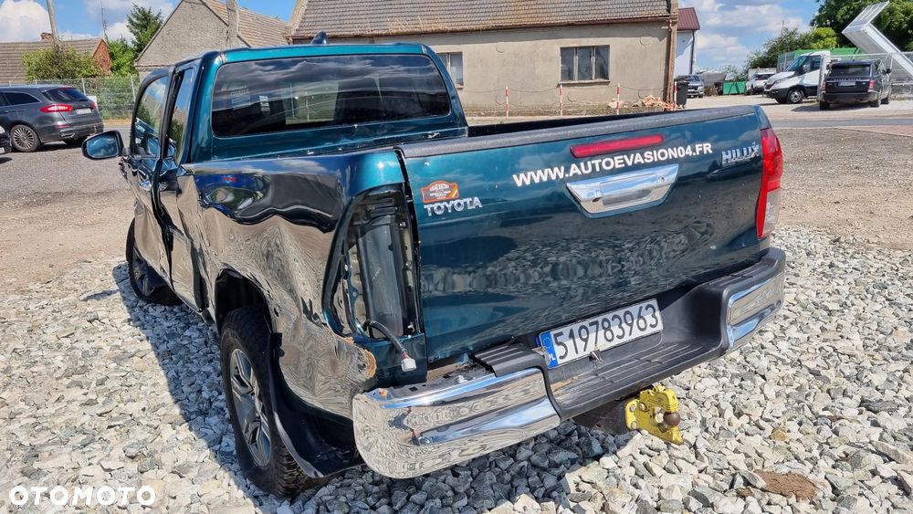 Toyota Hilux 4x4 Double Cab Autm Executive - 9