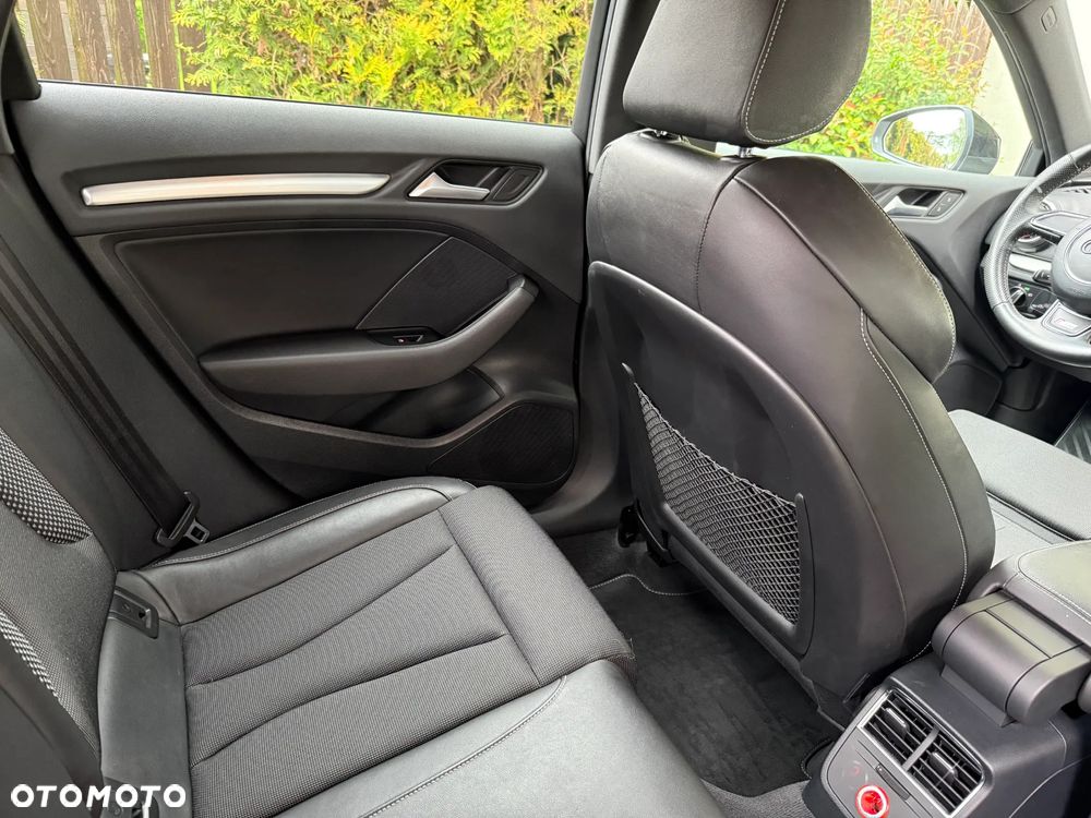 Audi A3 Sportback 2.0 TDI Ambition - 13