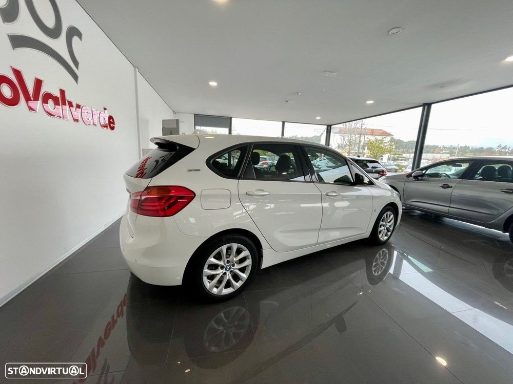 BMW 225xe Active Tourer Line Sport - 8