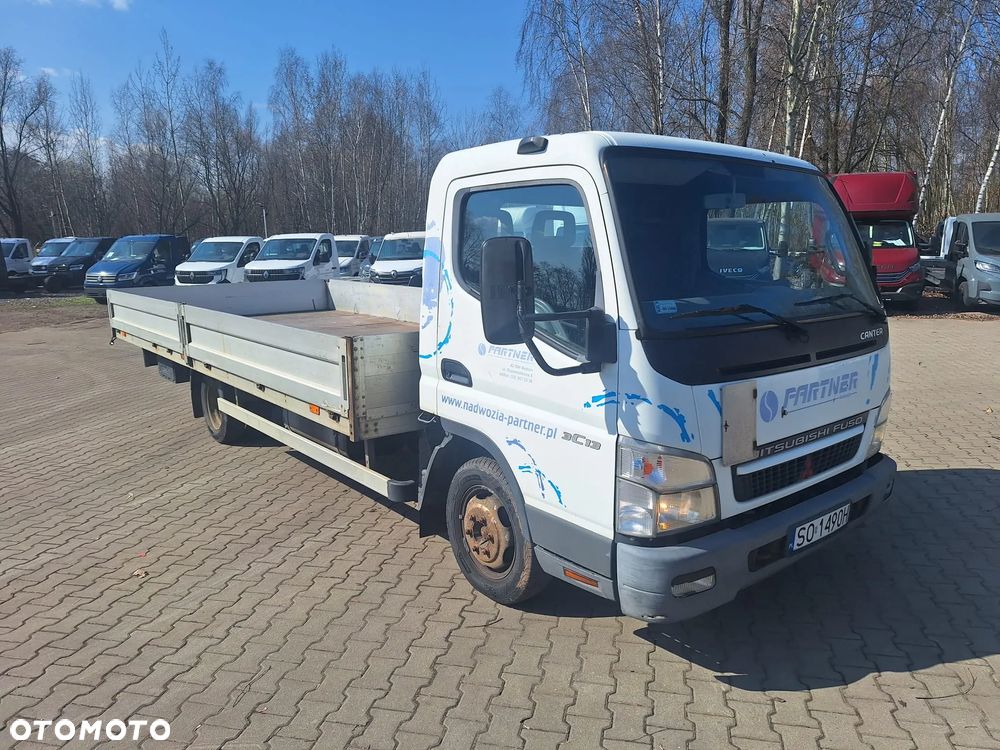 Mitsubishi Canter - 3