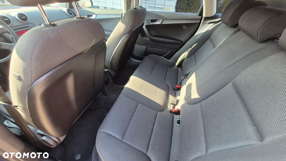 Audi A3 Sportback 1.4 TFSI Attraction - 10