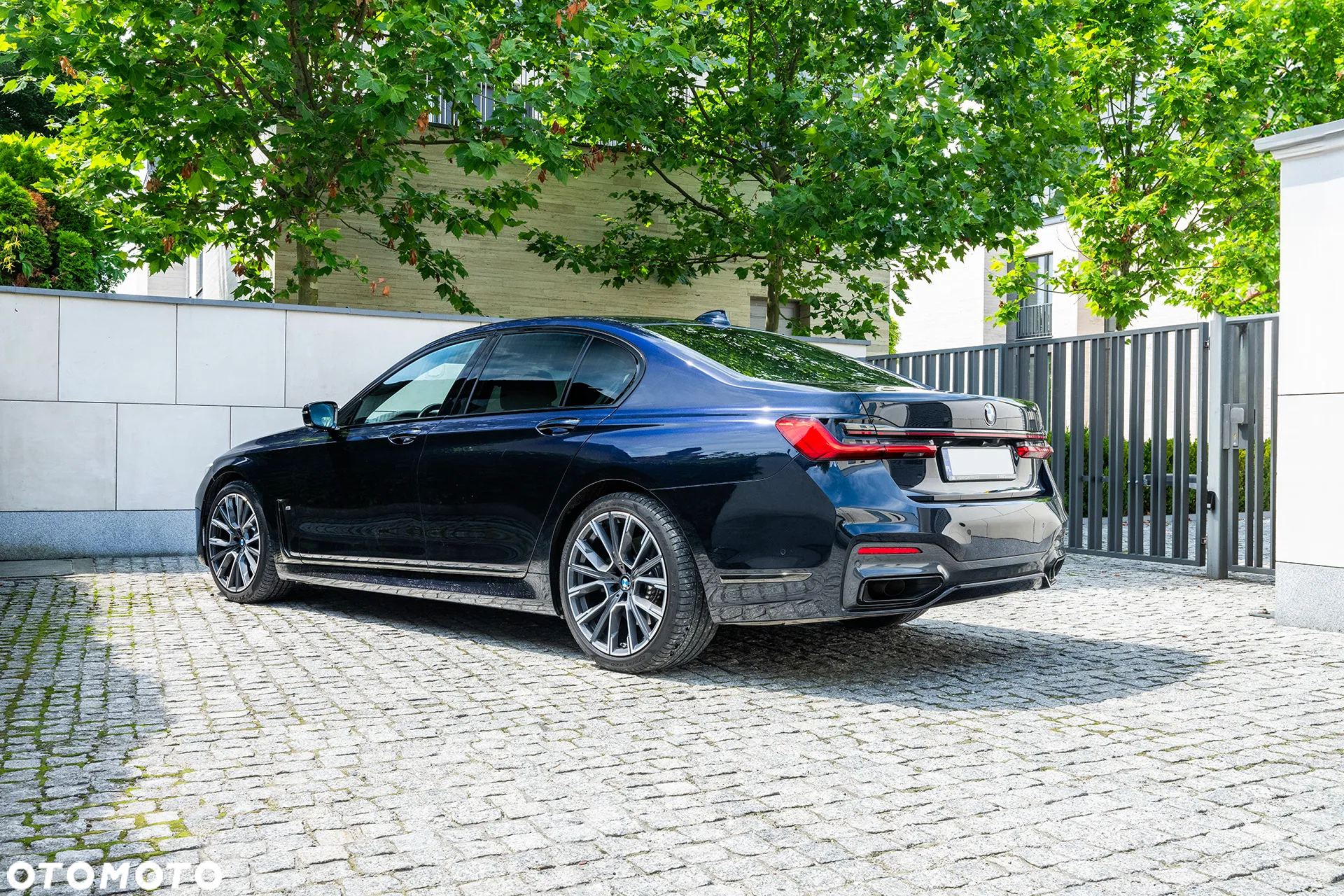 BMW Seria 7 730d xDrive sport - 4