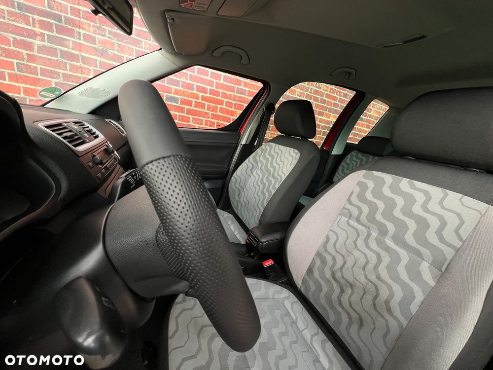 Skoda Roomster - 11