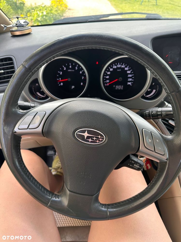 Subaru B9 Tribeca 3.0 TE Exclusive - 8