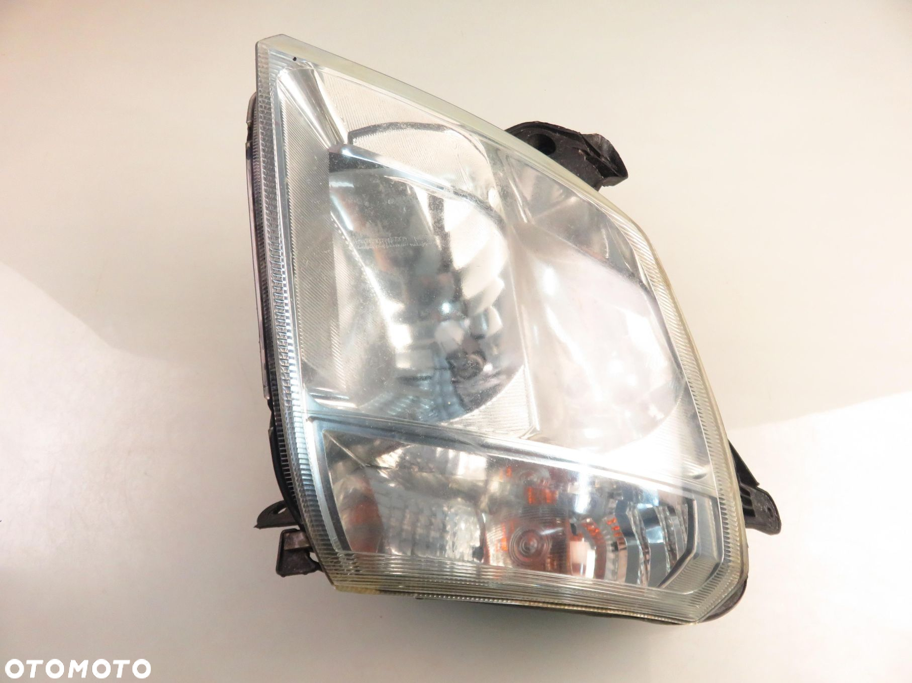 LAMPA LEWA PRZEDNIA OPEL MERIVA A (X03) 93321052 - 8