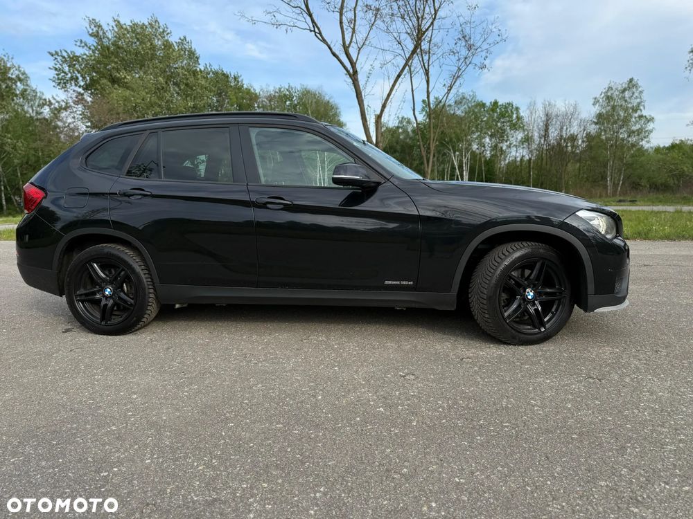 BMW X1 sDrive18d Sport Line - 17