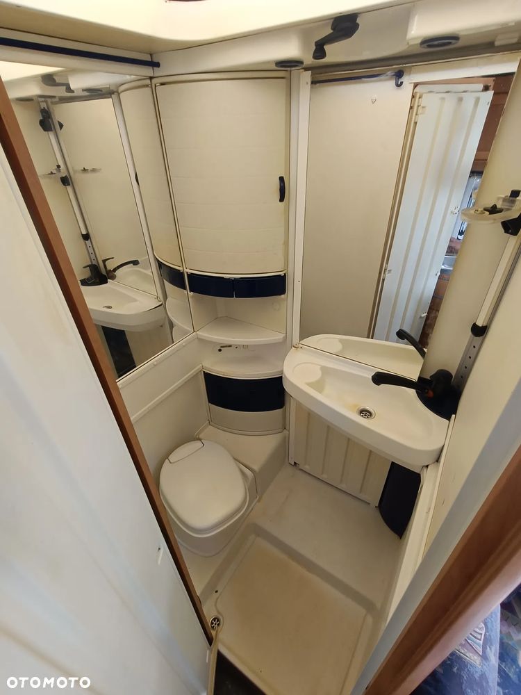 Hymer-Eriba Kamper Integra 2.8 Turbo Diesel Sprowadzony - 22